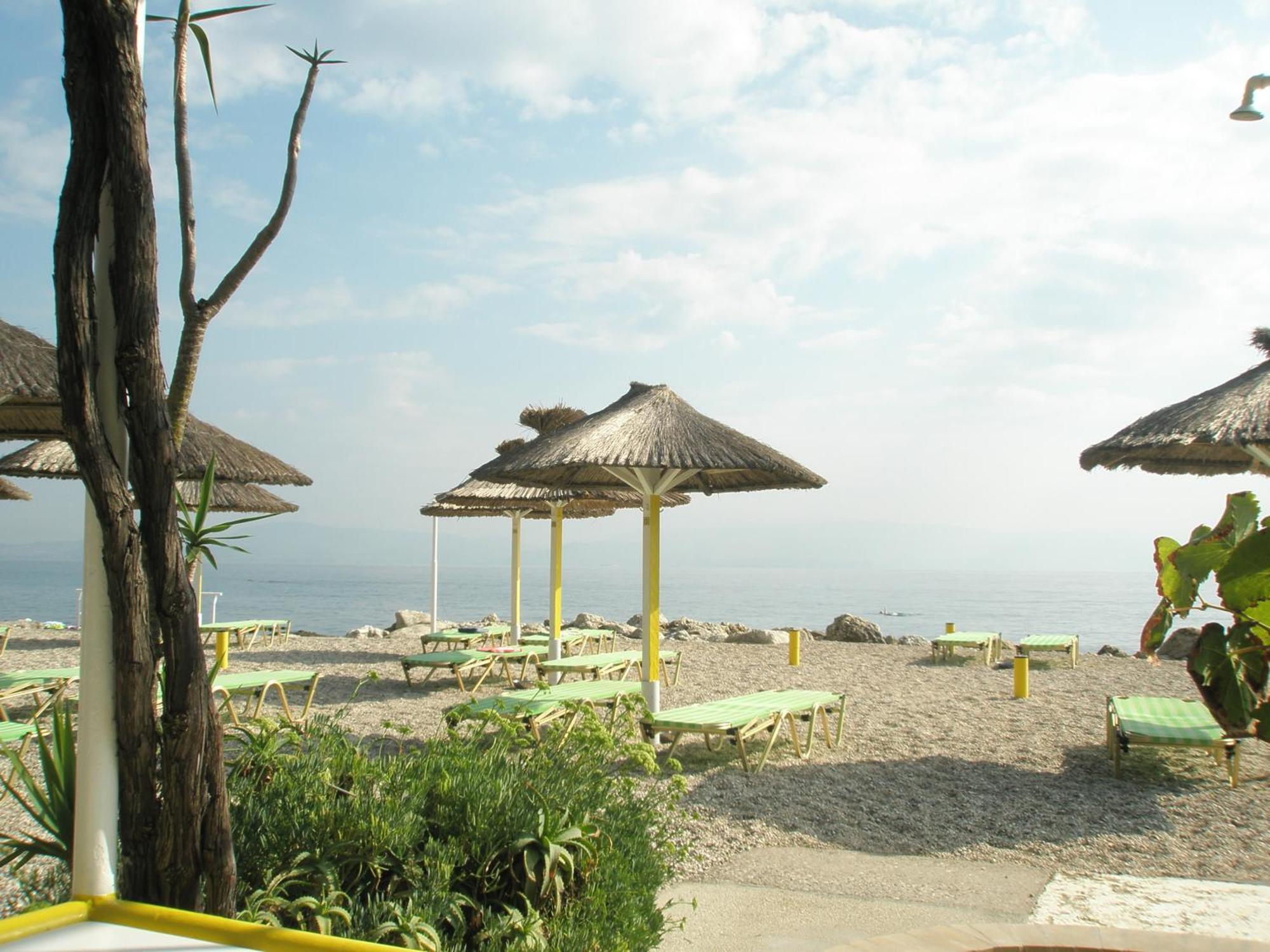 Faliraki Apartments Benitses  Ngoại thất bức ảnh